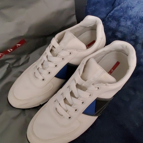 Men's Prada Shoes - Picture 3 of 4